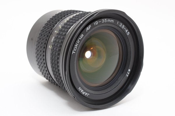 Tokina AF 19-35mm F3.5-4.5