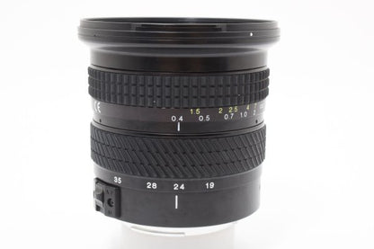 Tokina AF 19-35mm F3.5-4.5