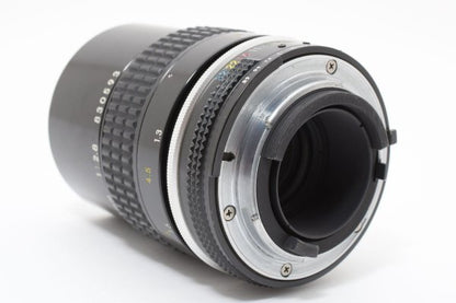 Nikon Ai NIKKOR 135mm F2.8