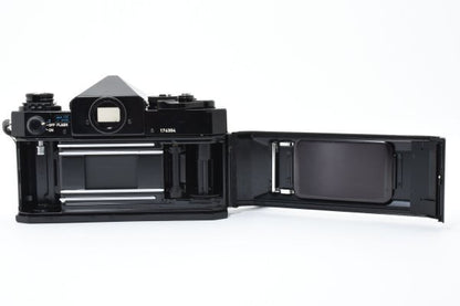 Canon F-1