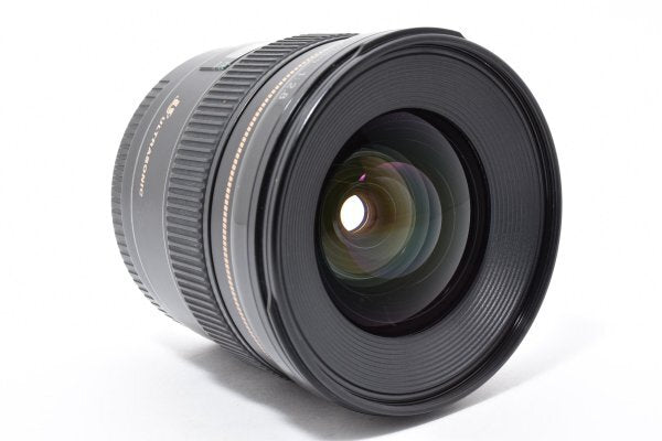 Canon EF 20mm F2.8 USM