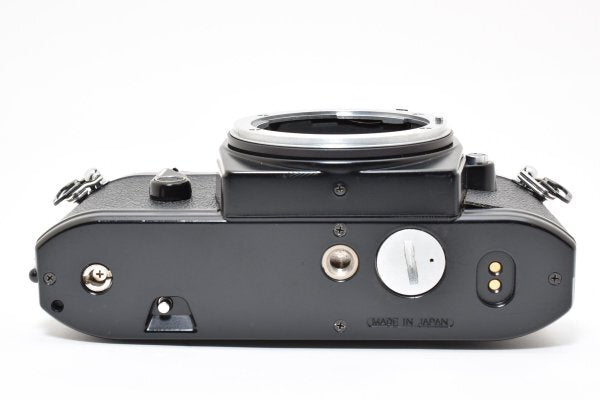 Nikon EM