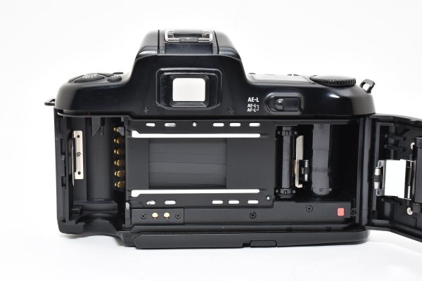 Nikon F-601