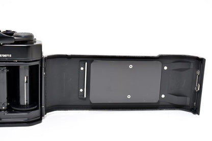 Nikon FE Black