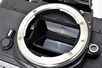Nikon FE Black