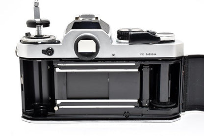 Nikon FE Silver
