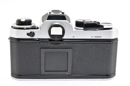 Nikon FE Silver