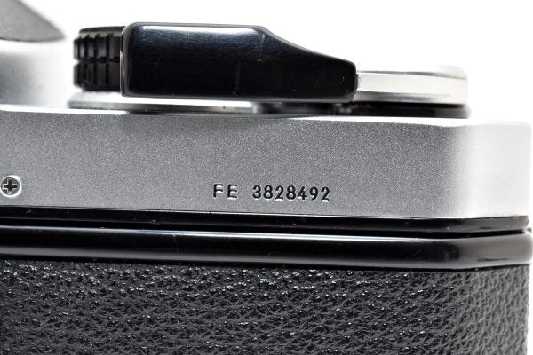 Nikon FE Silver