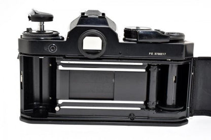 Nikon FE Black