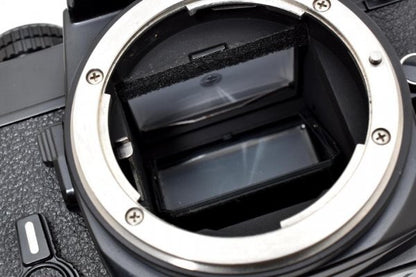 Nikon FE Black
