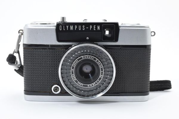 Olympus PEN EE-3 with D.Zuiko 28mm f/3.5