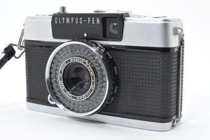 Olympus PEN EE-3 with D.Zuiko 28mm f/3.5