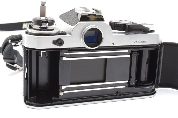 Nikon FE