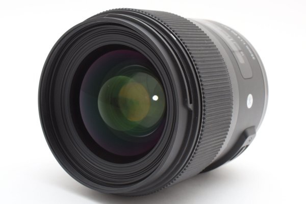 Sigma Art 35mm F1.4 DG HSM AF