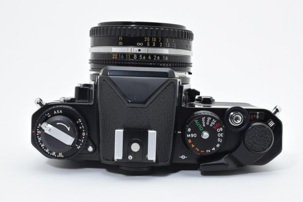 Nikon FE + Ai-s Nikkor 50mm f/1.8 (Black)
