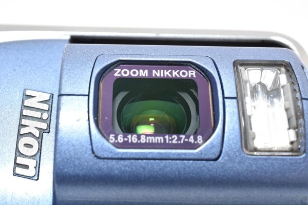 Nikon COOLPIX 2500