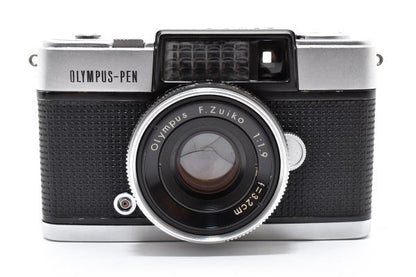 Olympus PEN D with F.Zuiko 32mm f/1.9
