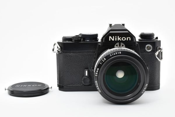 Nikon FM + Ai NIKKOR 28mm f/2.8