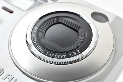 Fujifilm FinePix 2700