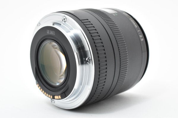 Canon EF 50mm F2.5 COMPACT-MACRO