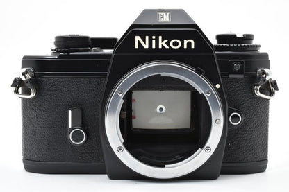 Nikon EM