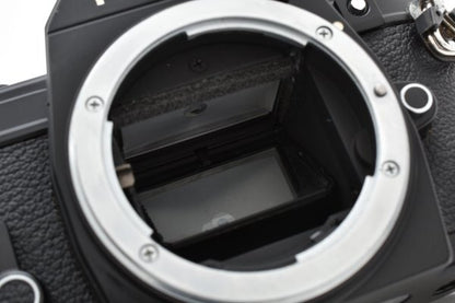 Nikon EM
