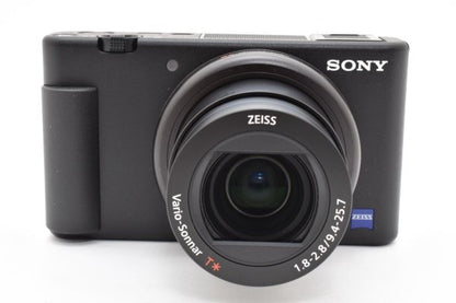 Sony VLOGCAM ZV-1 - Filem.sg