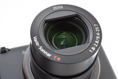Sony VLOGCAM ZV-1 - Filem.sg