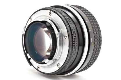 Nikon AI NIKKOR 55mm f1.2