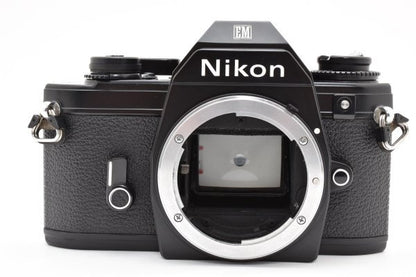 Nikon EM