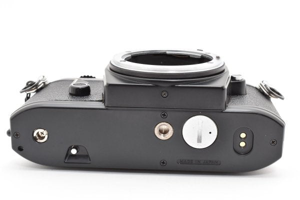 Nikon EM