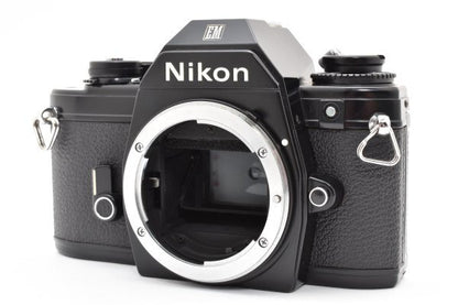 Nikon EM