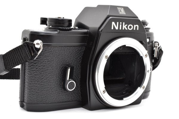 Nikon EM