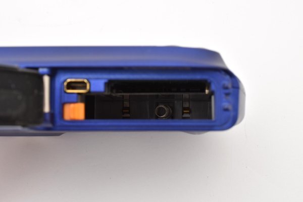 Fujifilm FINEPIX Z33 WP Blue