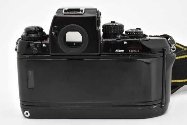 Nikon F4