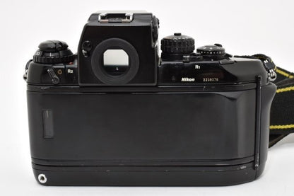 Nikon F4