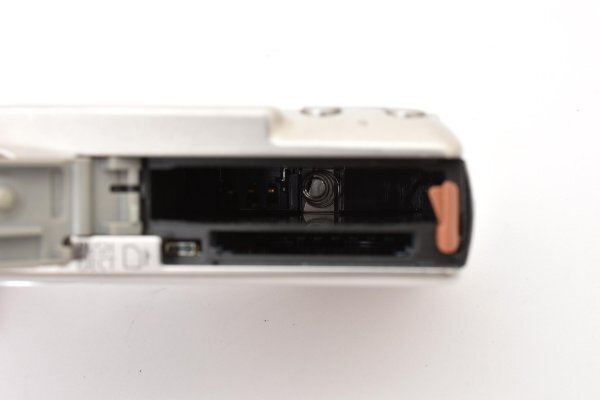 Canon IXY 70 PC1193