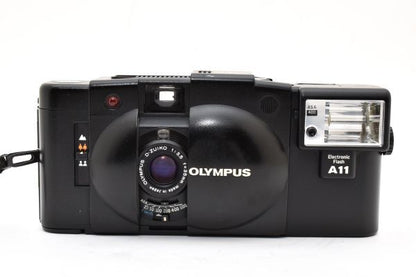 Olympus XA2 with D.Zuiko 35mm f/3.5 + A11 Flash