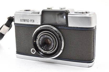 Olympus PEN Sanko with D.Zuiko 28mm f/3.5
