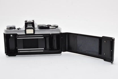 Olympus OM-1 with S Zuiko 35-70mm f/3.5-4.5