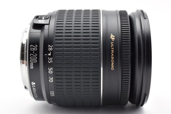 Canon EF 28-200mm f3.5-5.6 USM - Filem.sg