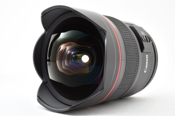 Canon EF 14mm f2.8L II USM - Filem.sg