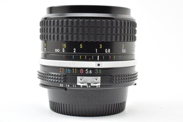 Nikon AI Nikkor 28mm f3.5 - Filem.sg