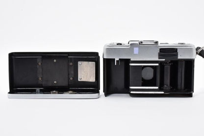 Olympus PEN (First Model) Half-frame with D.Zuiko 28mm f/3.5