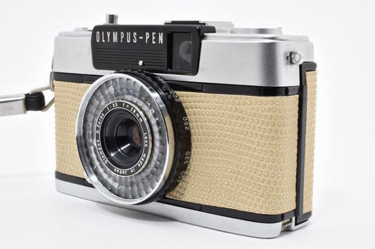 Olympus PEN EE-3 Beige front view