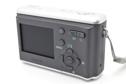 Sanyo Xacti DSC-S6 - Filem.sg