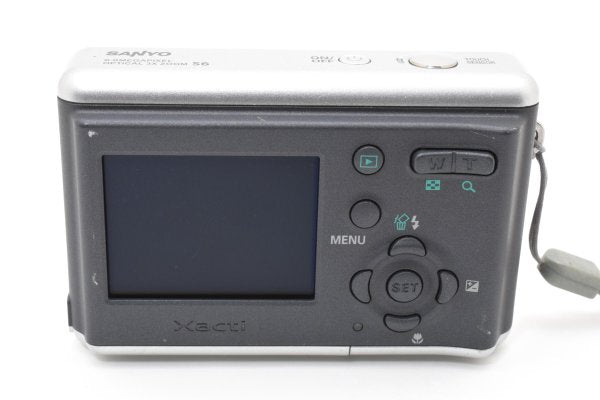 Sanyo Xacti DSC-S6 - Filem.sg