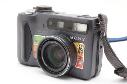 Sony Cyber-shot DSC-S85 - Filem.sg