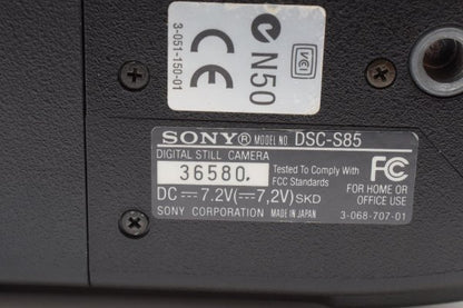 Sony Cyber-shot DSC-S85 - Filem.sg