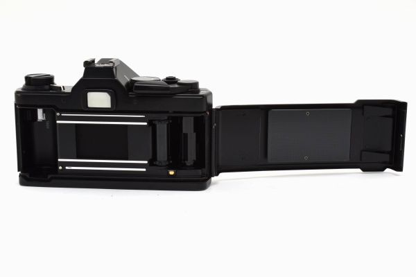 Olympus OM-2 Spot Program (Black) - Filem.sg